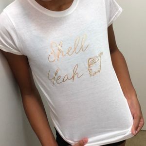 ✨Cute Shell Yeah !! T shirt ! ✨